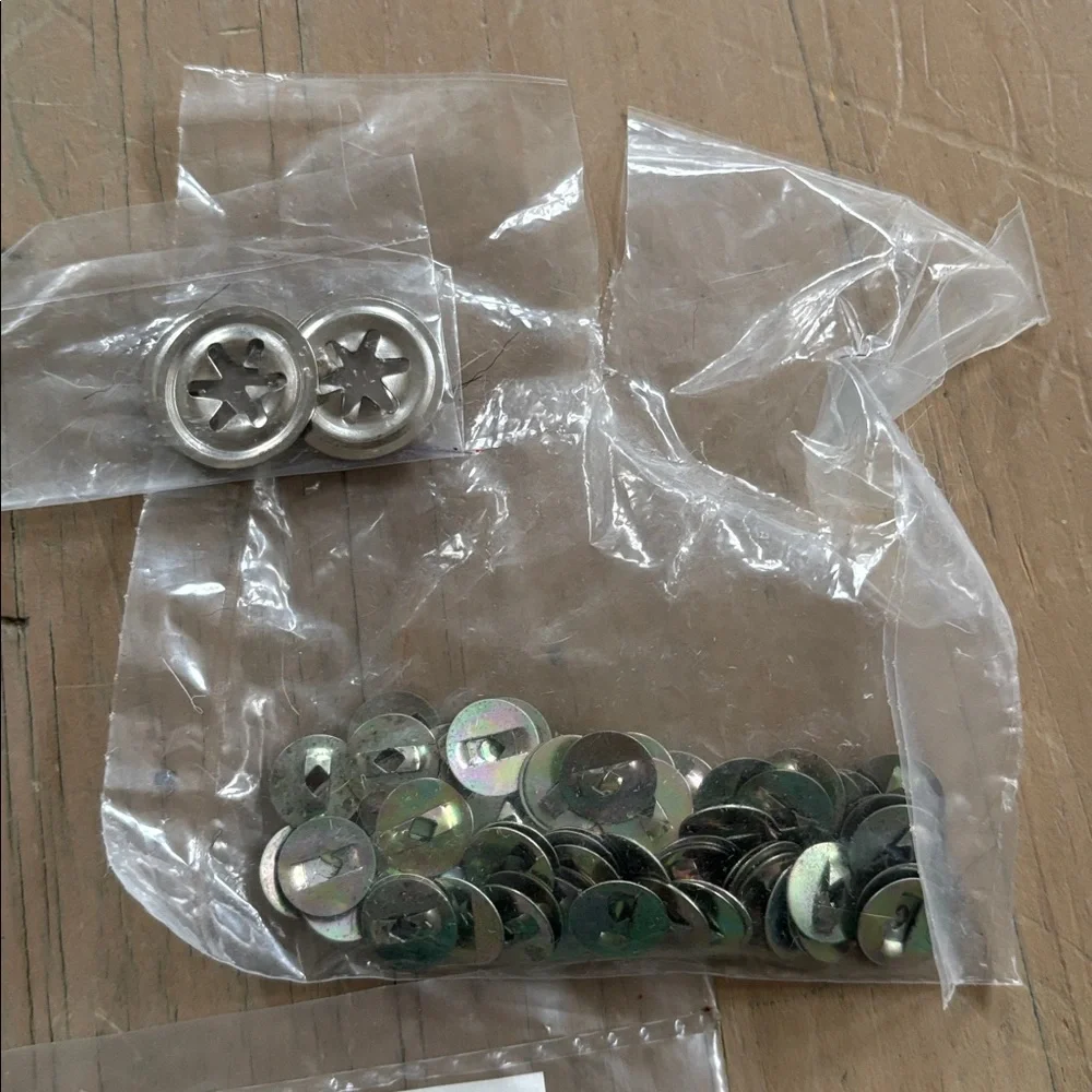 Craft Eyes and Grommets - assorted - Picture 6 of 11